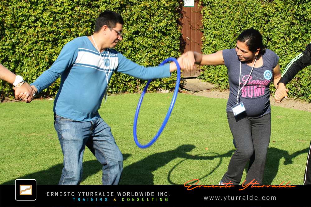 Honduras Team Building y Talleres de Cuerdas con Ernesto Yturralde